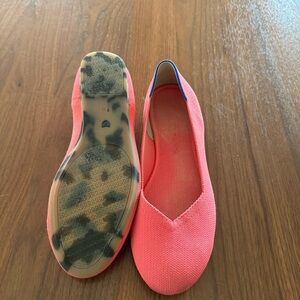 Flamingo pink Rothys round toe flat size 9.5